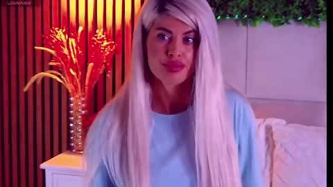 Snapshot of salmaroze chatting on May 17, 2026, 3:37 am SalmaRoze online show from May 17, 2026, 3:37 am