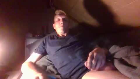 salmo6 online show from September 17, 2025, 12:12 am