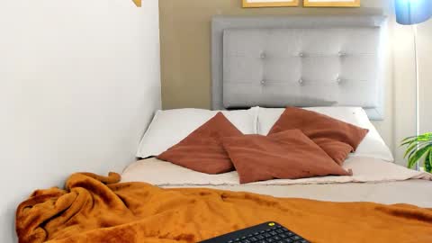 Salo     online show from March 23, 2026, 3:38 pm