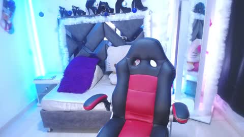 SALO HOT online show from December 23, 2024, 11:06 pm