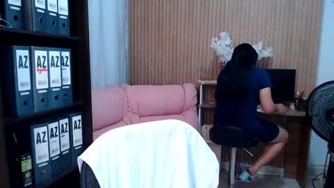 Snapshot of salome_010 chatting on May 13, 2026, 9:44 pm Salome online show from May 13, 2026, 9:44 pm
