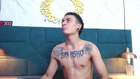 salome_daniel online show from January 4, 2025, 10:13 pm