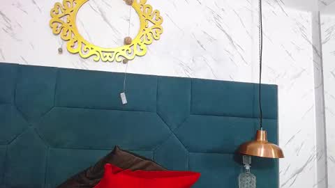 salome_daniel online show from February 21, 2025, 9:11 pm