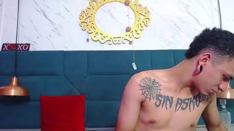 salome_daniel online show from March 3, 2025, 7:39 pm