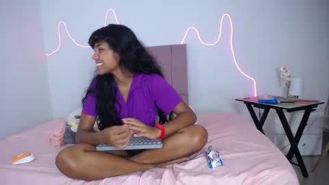 salome_horny3 online show from February 24, 2026, 4:32 am