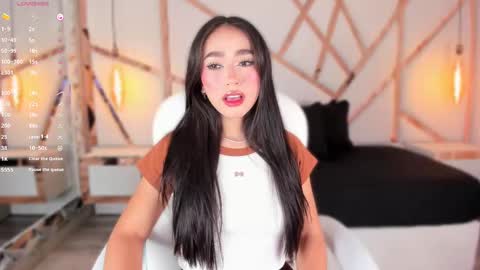 salome_nova online show from September 19, 2025, 9:04 pm