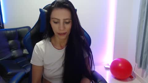 salome  online show from December 5, 2025, 2:09 am