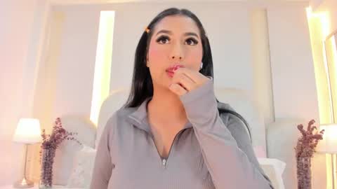   online show from October 1, 2025, 8:59 pm