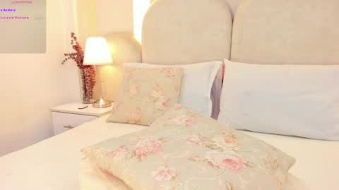   online show from April 23, 2026, 8:44 pm