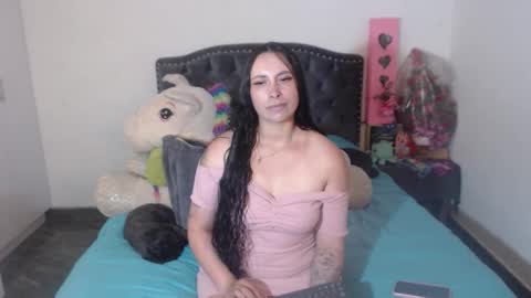 yenny online show from December 5, 2025, 3:48 am