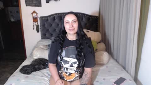 yenny online show from March 12, 2026, 4:18 am