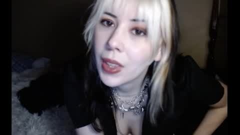 Snapshot of salted_carmen chatting on March 2, 2025, 12:20 am Carmen online show from March 2, 2025, 12:20 am