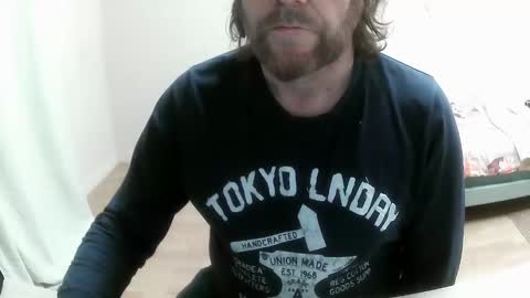 Saltimbanquier  Salt  ou  Banquier  online show from January 7, 2025, 1:57 pm