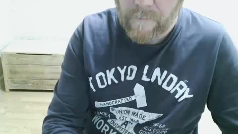 Saltimbanquier  Salt  ou  Banquier  online show from April 13, 2026, 3:28 pm