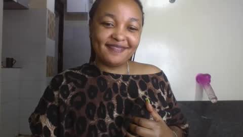 salty_surprise_ online show from December 2, 2024, 5:48 am