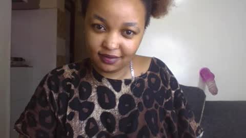 salty_surprise_ online show from December 5, 2024, 6:21 am