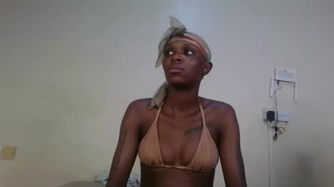 Snapshot of saltysugar20 chatting on May 11, 2026, 2:45 pm Sugarbabe online show from May 11, 2026, 2:45 pm