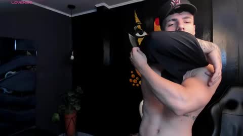 SALVATORE online show from October 13, 2025, 5:24 pm