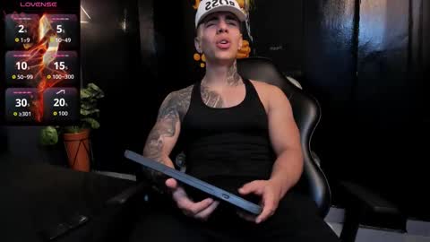 SALVATORE online show from November 19, 2025, 6:30 pm