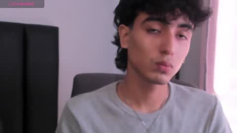 salvatore  online show from January 21, 2025, 4:16 pm