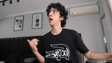 salvatore  online show from March 7, 2025, 2:12 pm