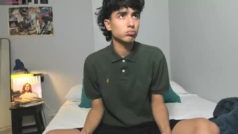 salvatore_montt online show from March 2, 2025, 11:53 pm