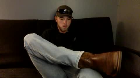 Snapshot of salvcypress chatting on December 21, 2025, 10:50 pm salvcypress online show from December 21, 2025, 10:50 pm