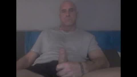 Sam online show from December 17, 2025, 10:32 am