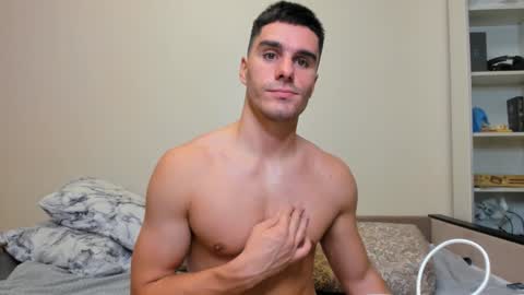 Snapshot of sam_huston18 chatting on December 14, 2024, 3:40 am BACK IN 2 WEEKS online show from December 14, 2024, 3:40 am