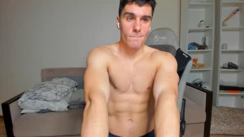 Snapshot of sam_huston18 chatting on February 7, 2025, 12:53 am BACK IN 2 WEEKS online show from February 7, 2025, 12:53 am