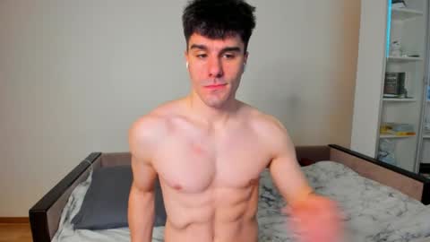 Snapshot of sam_huston18 chatting on April 16, 2026, 6:14 am BACK IN 2 WEEKS online show from April 16, 2026, 6:14 am