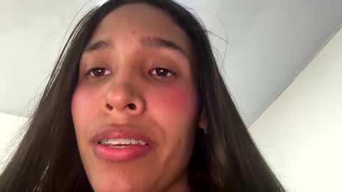 Samantha Roberts online show from March 26, 2026, 1:33 am