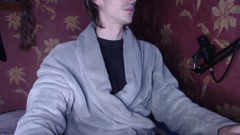 sam_skywalker online show from December 4, 2024, 3:43 pm