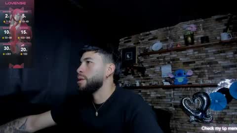 Snapshot of sam_stiglitz chatting on May 20, 2026, 3:45 am Sam online show from May 20, 2026, 3:45 am