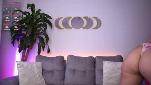 Sam Y Sen online show from April 19, 2026, 12:04 pm