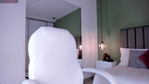  Samantha  online show from January 21, 2025, 1:00 pm