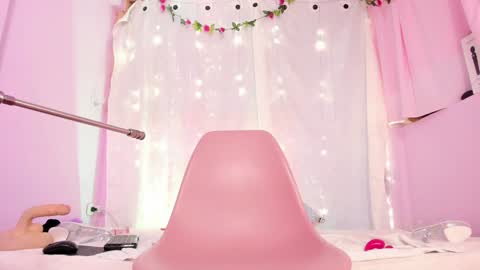 Samanta online show from January 6, 2025, 4:23 pm