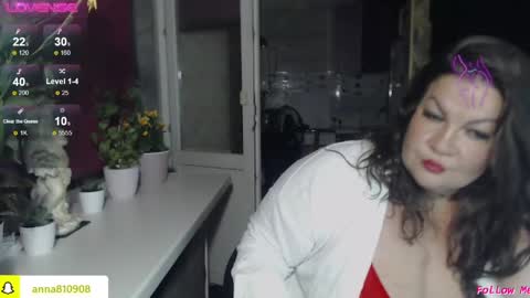 Snapshot of samanta_shy chatting on June 6, 2026, 9:30 pm Marry online show from June 6, 2026, 9:30 pm