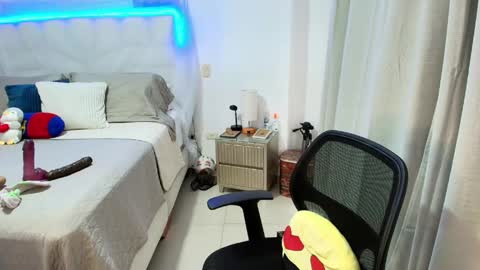 Snapshot of samanta_stone69 chatting on May 21, 2026, 10:06 pm Samanta Stone online show from May 21, 2026, 10:06 pm