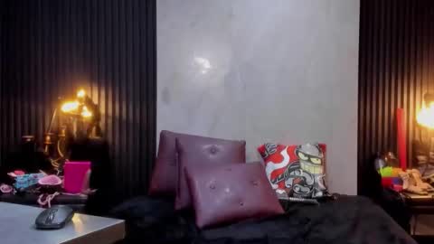 Samanta online show from March 28, 2026, 7:57 pm