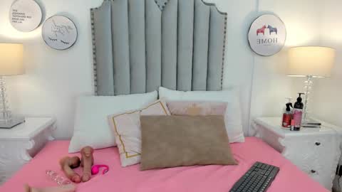 Samanta online show from December 19, 2025, 7:43 pm