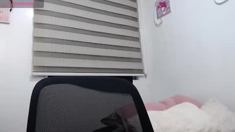 samantarosee online show from September 14, 2025, 10:47 am