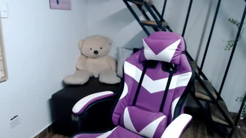 samantha online show from November 23, 2025, 5:46 pm