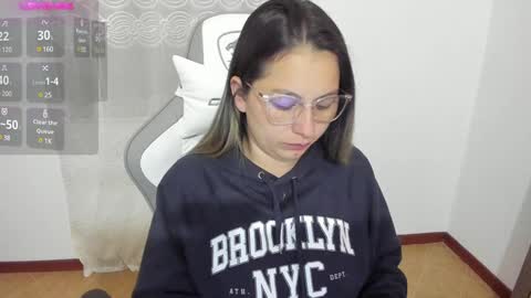 Samantha  online show from December 3, 2024, 11:46 pm