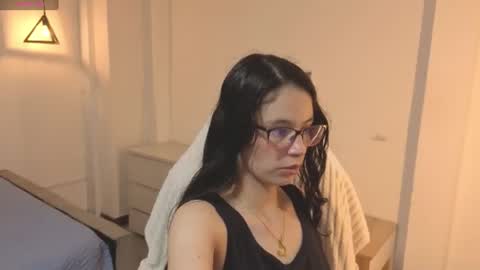 samantha_blow online show from July 19, 2026, 3:43 am