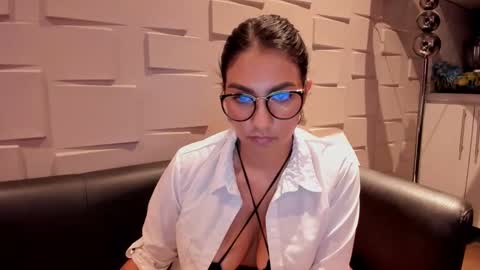 Samantha online show from February 7, 2025, 11:55 pm