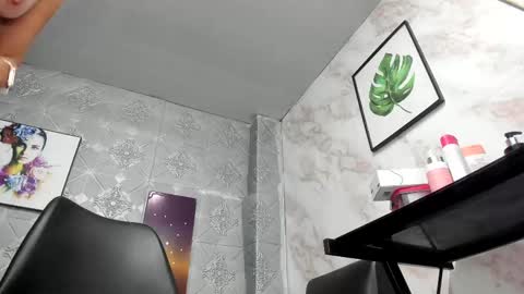 samantha_milfs online show from March 6, 2025, 11:03 am