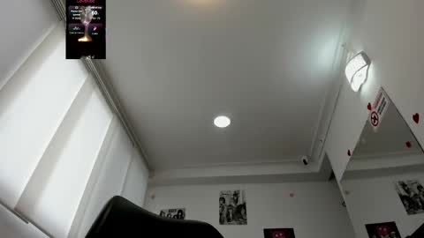 Snapshot of samantha_milfs chatting on May 11, 2026, 12:22 pm samantha_milfs online show from May 11, 2026, 12:22 pm