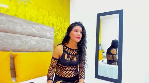 Snapshot of samantha_ortiz69 chatting on May 9, 2026, 6:51 am samantha online show from May 9, 2026, 6:51 am