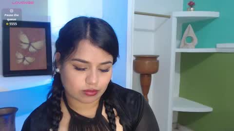 samantha_smiithh online show from October 4, 2025, 8:51 pm